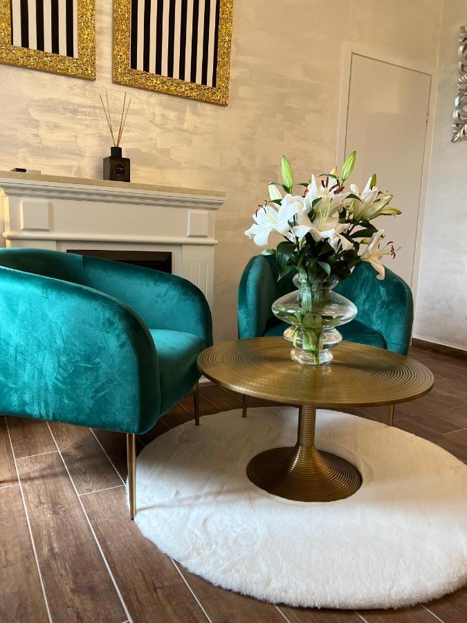 La Dolce Vita Luxury II Apartments With Best Free Private Parking In Center Πούλα Εξωτερικό φωτογραφία
